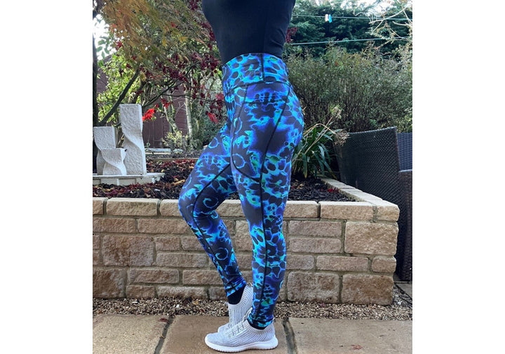 Winter Abyss Leggings with Pockets