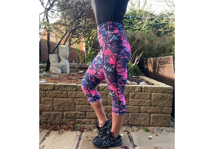 Capri Pink Punk leggings with pockets