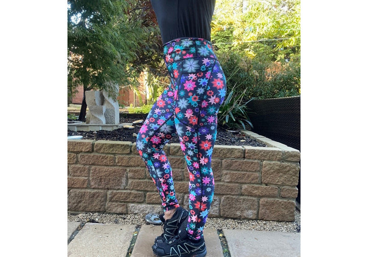 Winter Starflower Leggings with Pockets