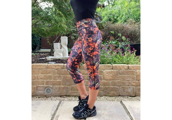 Capri Autumn Jungle leggings with pockets