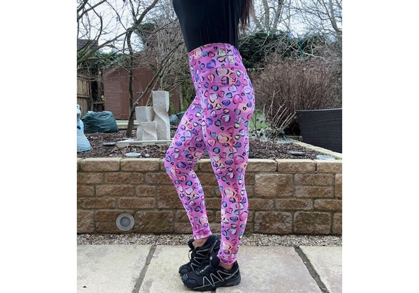 Winter Love Heart Leggings