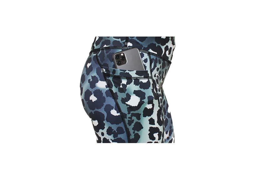 Capri Mirrored Leopard Leggings with pockets